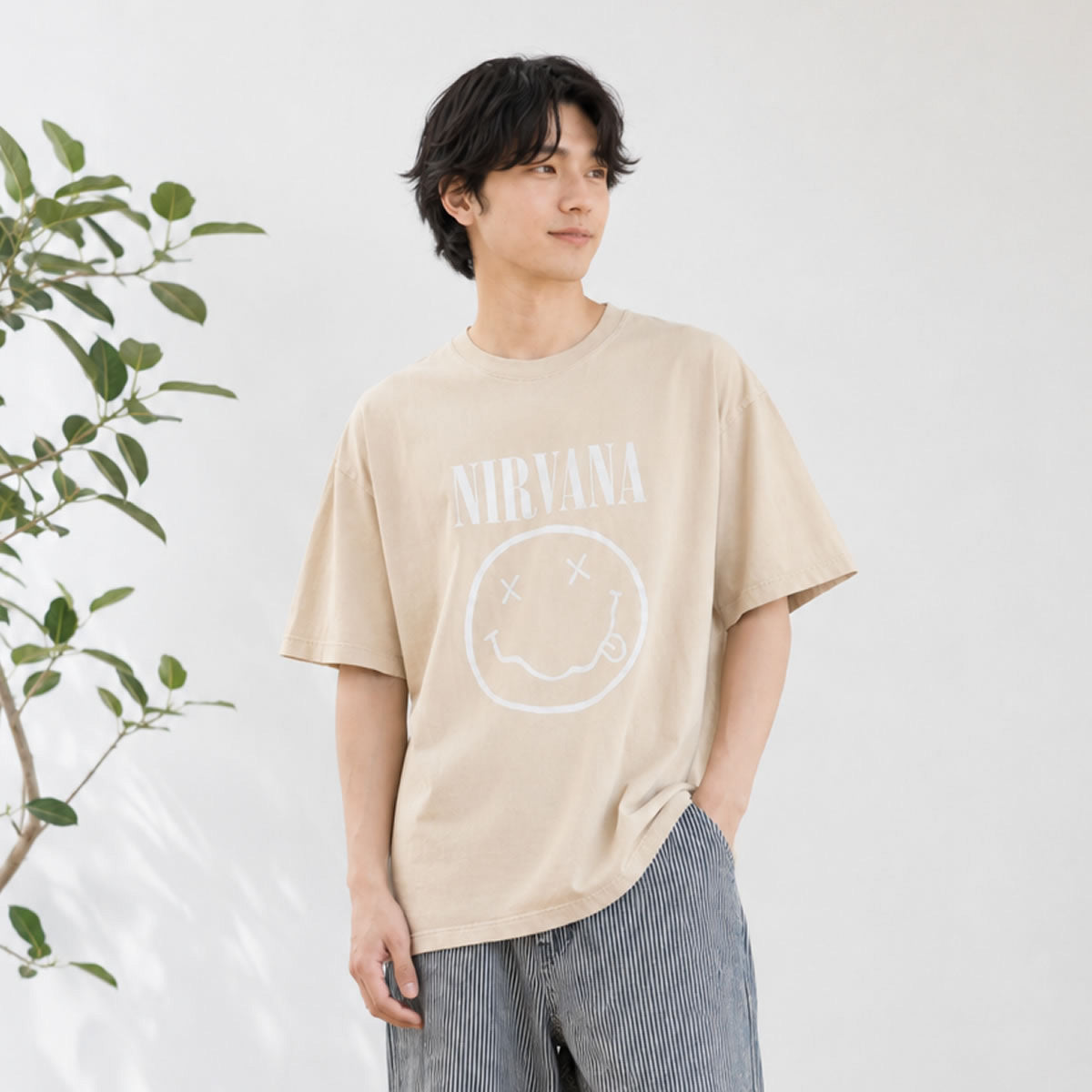 グレージュ Mサイズ メンズ着用イメージ