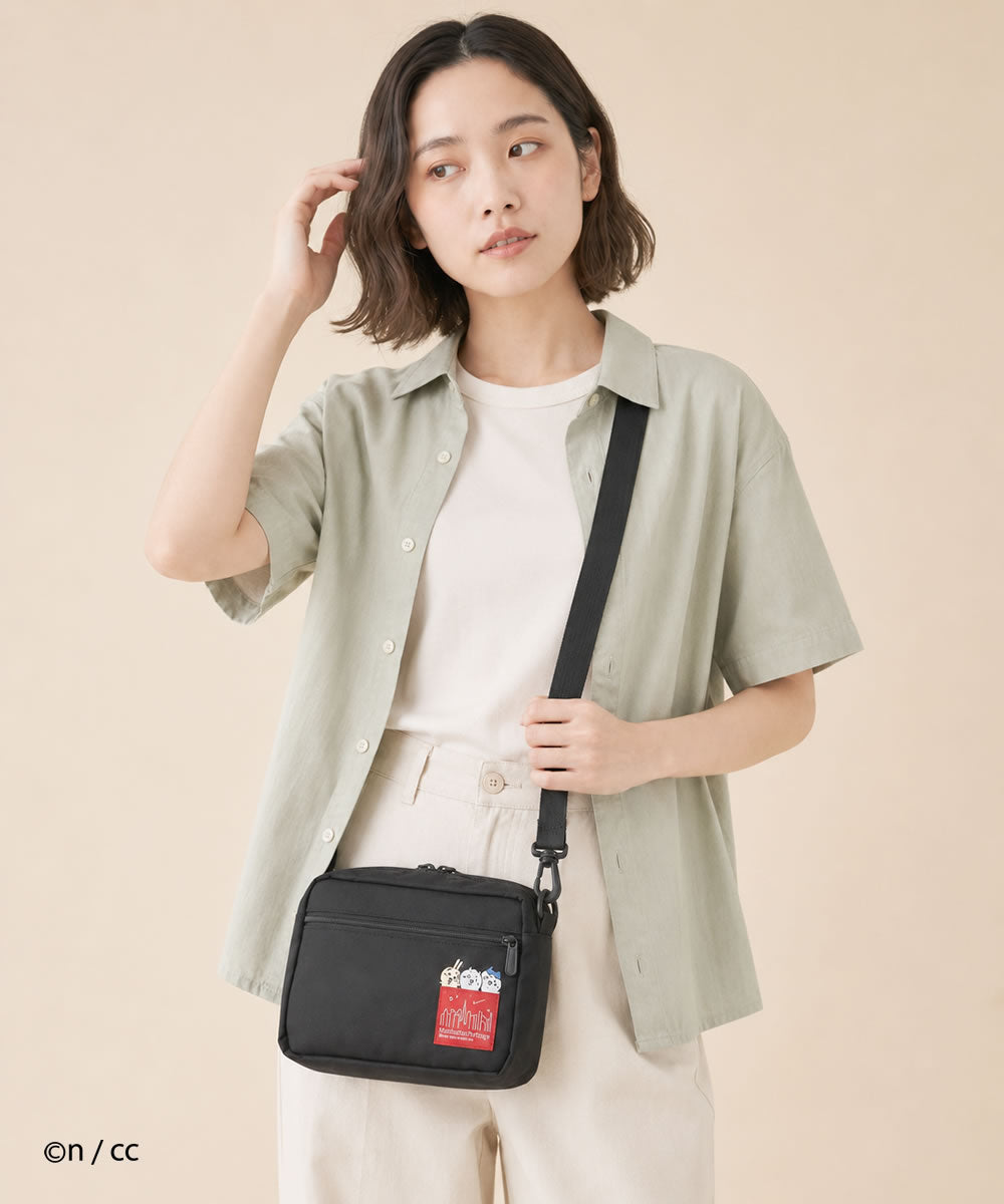 【 「ちいかわ」数量限定モデル 】ショルダーバッグ マンハッタンポーテージ ちいかわ コラボ コレクション ジョガーバッグ Manhattan Portage ( MP1404L2CKW26 ) JOGGER