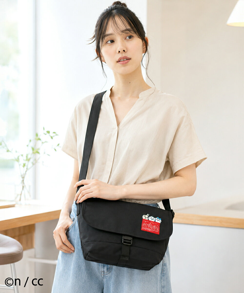 【ちいかわ数量限定モデル】Manhattan Portage マンハッタンポーテージ ちいかわ ショルダーバッグ コラボ コレクション メッセンジャーバッグ (MP1605JRSFZPCKW26) ハチワレ うさぎ 斜めがけ 軽量 B5 CORDURA
